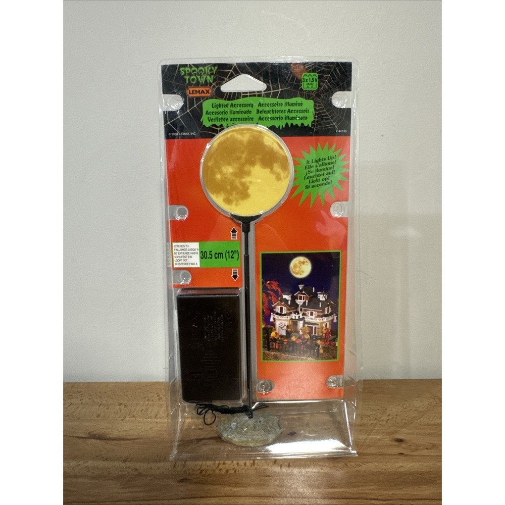 Lemax Spooky Town Halloween 2004  Lighted Moon 44136